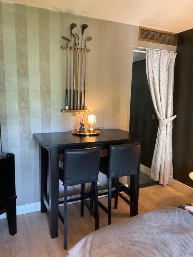 La Chambre Du Chateau De Bernalmont Liège Eksteriør bilde
